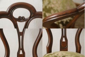 チェアの張地を交換してリメイク!4脚のうち1脚は高品質リペアのみを行い、残り3脚はクッションを交換してご希望の生地に張り替え。いずれもワントーン落ち着いた色に着色仕上げ。