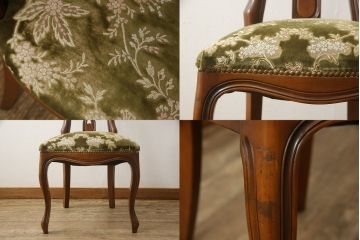 チェアの張地を交換してリメイク!4脚のうち1脚は高品質リペアのみを行い、残り3脚はクッションを交換してご希望の生地に張り替え。いずれもワントーン落ち着いた色に着色仕上げ。