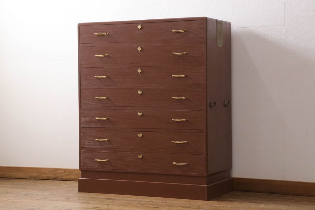 桐箪笥を着色リメイク!高品質リペアを施し、シナモンブラウンに着色仕上げ。