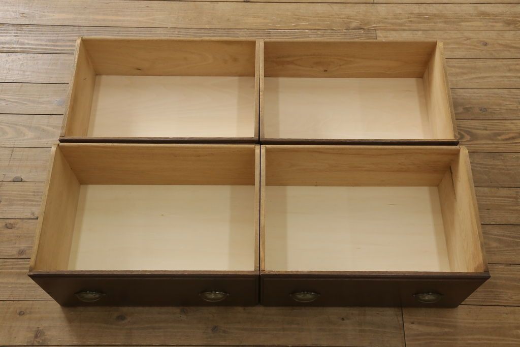 アンティークチェストを綺麗に再生!高品質リペアを施し、天板を塗装。引き出しの取っ手を交換し、現状の色味に仕上げ。