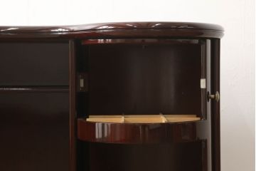 ドレッサーを綺麗に再生!高品質リペアを施し、天板の穴埋め修理。現状をベースに着色仕上げ。
