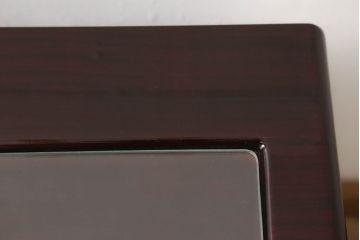 ドレッサーを綺麗に再生!高品質リペアを施し、天板の穴埋め修理。現状をベースに着色仕上げ。