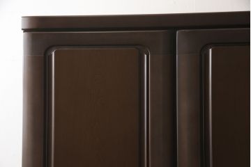 ワードローブを低くリメイク!高さをリサイズし、必要に応じてポール、金具を移設。元の色味を活かした仕上げに。