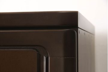 ワードローブを低くリメイク!高さをリサイズし、必要に応じてポール、金具を移設。元の色味を活かした仕上げに。