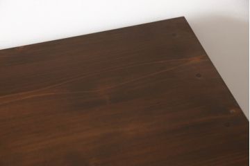 桐箪笥を着リメイク!高品質リペアを施し、ヒノキ無垢材の天板取り付け。オーク系の着色とワックス仕上げ。