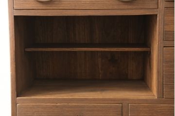 桐箪笥に鉄脚を付け収納棚にリメイク!高品質リペアを施し、クリーニング、着色仕上げ。前面のみ浮造り加工。