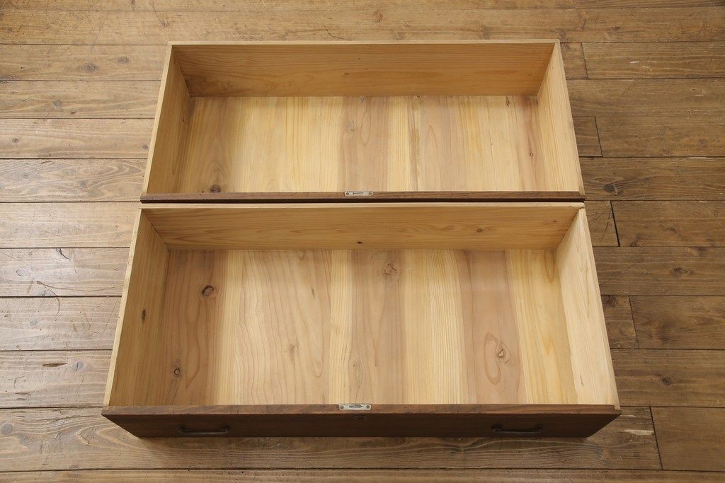 桐箪笥を綺麗に再生!高品質リペアを施し、着色仕上げ。