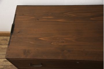 桐箪笥を綺麗に再生!高品質リペアを施し、着色仕上げ。