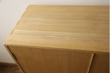 桐箪笥を綺麗に再生!高品質リペアを施し、木地色仕上げでナチュラルに。