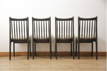 チェアの座面を張り替えてリメイク!高品質リペアを施し、座面をお好みの生地に張り替え。木部は現状の色味に仕上げ。