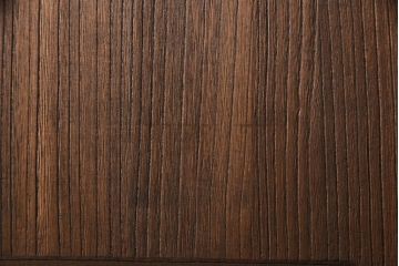 桐箪笥を綺麗に再生!高品質リペアを施し、紛失していた取っ手を取り付け。オーク系で着色仕上げ。