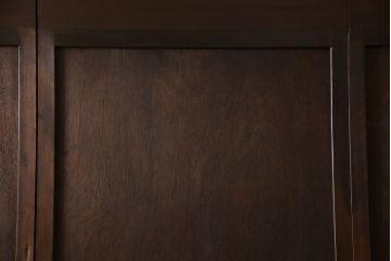 板戸のサイズ変更リメイク!指定の寸法にリサイズし、戸枠を制作。建具、戸枠ともにワントーン濃い色に着色仕上げ。