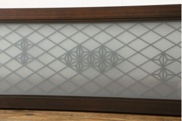 欄間を壁掛けにリメイク!固定具を制作し、ご希望の色に着色仕上げ。