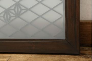 欄間を壁掛けにリメイク!固定具を制作し、ご希望の色に着色仕上げ。