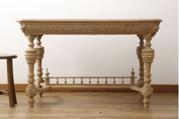 テーブルの高さをリメイク!高品質リペアを施し、ご希望の高さに脚をカット。ストリップド加工。