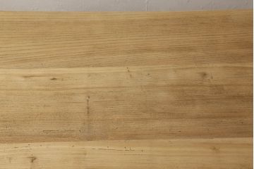 テーブルの高さをリメイク!高品質リペアを施し、ご希望の高さに脚をカット。ストリップド加工。