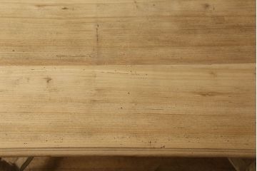 テーブルの高さをリメイク!高品質リペアを施し、ご希望の高さに脚をカット。ストリップド加工。