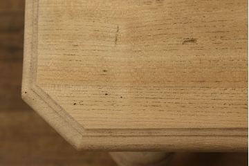 テーブルの高さをリメイク!高品質リペアを施し、ご希望の高さに脚をカット。ストリップド加工。