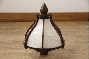 スタンドライトを綺麗に再生!木部分の修繕、和紙貼り直し。修繕箇所は本体と馴染ませ、本体は現状をベースにして着色。