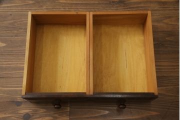 ライティングビューローを綺麗に再生!高品質リペアを施し、匂い対策の清掃。ワントーン落ち着いた色に着色仕上げ。