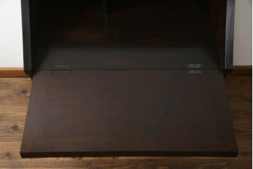 ライティングビューローを綺麗に再生!高品質リペアを施し、匂い対策の清掃。ワントーン落ち着いた色に着色仕上げ。