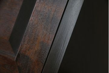 ライティングビューローを綺麗に再生!高品質リペアを施し、匂い対策の清掃。ワントーン落ち着いた色に着色仕上げ。
