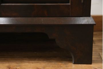 ライティングビューローを綺麗に再生!高品質リペアを施し、匂い対策の清掃。ワントーン落ち着いた色に着色仕上げ。
