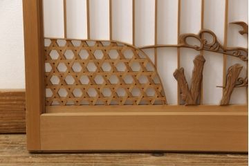 障子戸を綺麗に再生!クリーニング作業を行い、障子をプラスチック障子に張り替え。