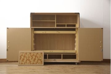 桐箪笥の上段を2分割にリメイク!上部と下部をはめ込む仕様に変更。背板に補強材を追加。