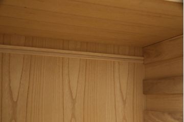 桐箪笥の上段を2分割にリメイク!上部と下部をはめ込む仕様に変更。背板に補強材を追加。