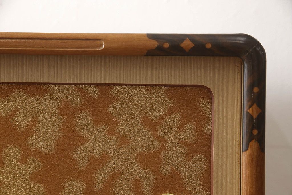 桐箪笥の上段を2分割にリメイク!上部と下部をはめ込む仕様に変更。背板に補強材を追加。