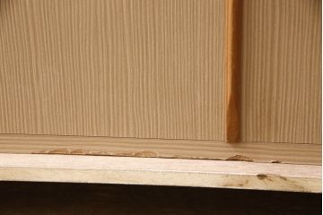 桐箪笥の上段を2分割にリメイク!上部と下部をはめ込む仕様に変更。背板に補強材を追加。