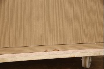 桐箪笥の上段を2分割にリメイク!上部と下部をはめ込む仕様に変更。背板に補強材を追加。