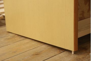 桐箪笥の上段を2分割にリメイク!上部と下部をはめ込む仕様に変更。背板に補強材を追加。