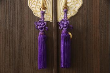 桐箪笥を着色リメイク!高品質リペアを施し、チェスナット系に着色仕上げ。