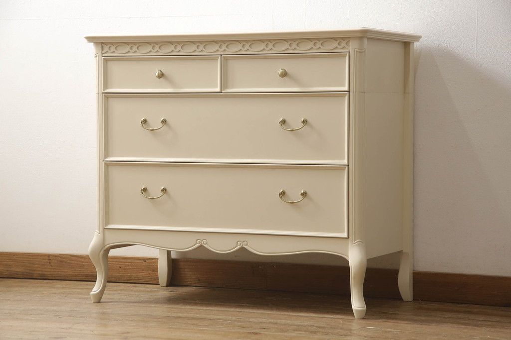 洋箪笥を小さくリメイク!引き出し3段分を無くして高さをリサイズ。