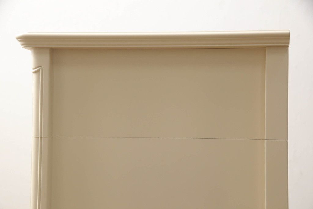 洋箪笥を小さくリメイク!引き出し3段分を無くして高さをリサイズ。