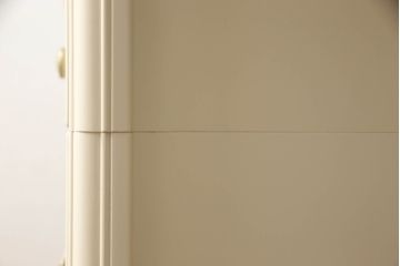 洋箪笥を小さくリメイク!引き出し3段分を無くして高さをリサイズ。