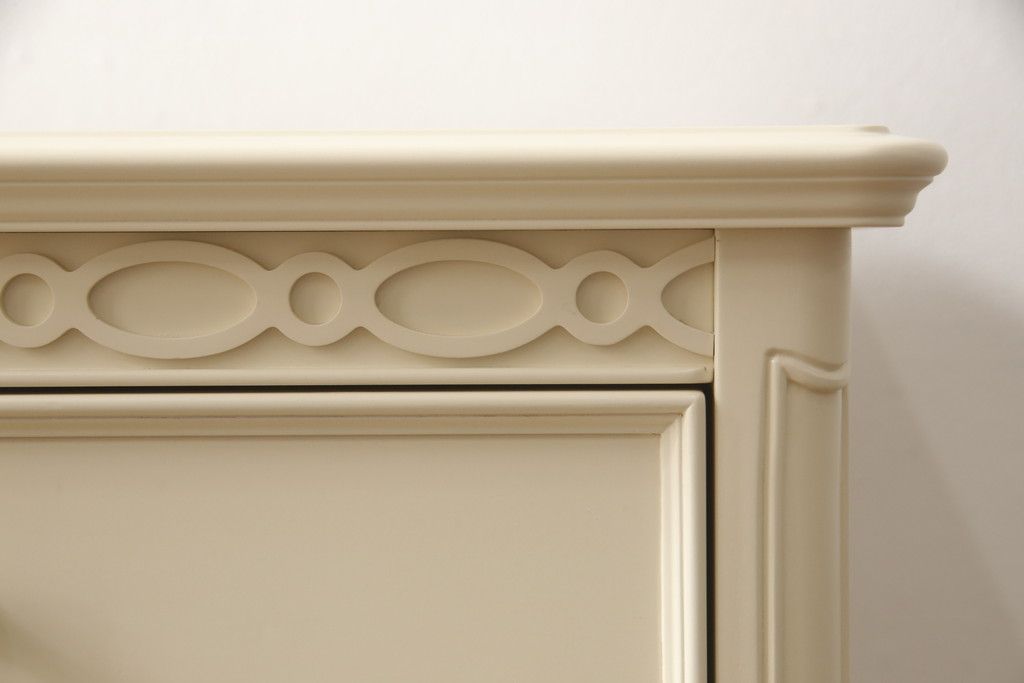 洋箪笥を小さくリメイク!引き出し3段分を無くして高さをリサイズ。