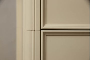 洋箪笥を小さくリメイク!引き出し3段分を無くして高さをリサイズ。