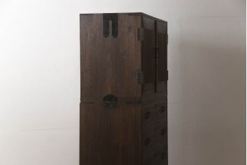 桐箪笥を着色リメイク!上段の衣装盆3杯を棚板1枚に変更。チェスナット系に着色仕上げ。