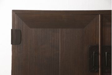 桐箪笥を着色リメイク!上段の衣装盆3杯を棚板1枚に変更。チェスナット系に着色仕上げ。