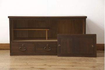 桐箪笥を着色リメイク!ヒノキ材の天板を取り付け、チェスナット系に着色仕上げ。