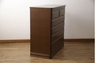 箪笥を小さくリメイク!高品質リペアを施し、奥行きを小さくリサイズ。