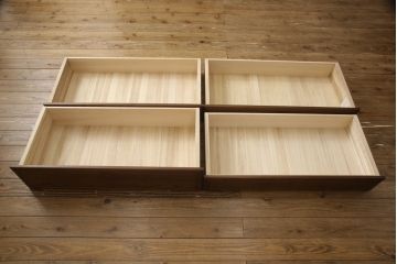 箪笥を小さくリメイク!高品質リペアを施し、奥行きを小さくリサイズ。
