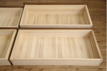 箪笥を小さくリメイク!高品質リペアを施し、奥行きを小さくリサイズ。