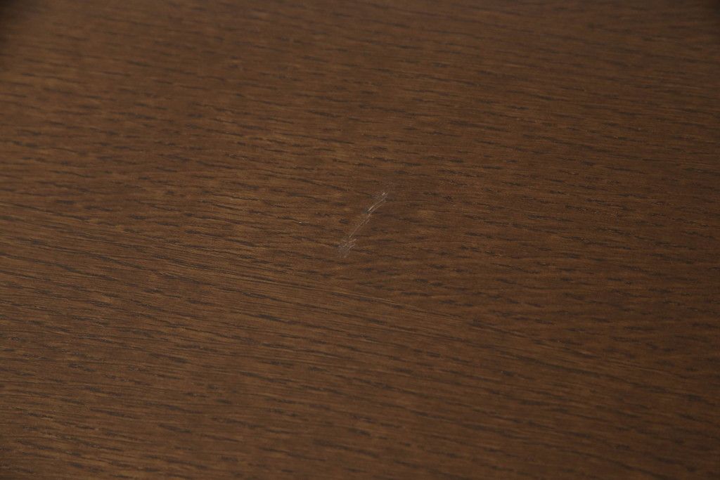 箪笥を小さくリメイク!高品質リペアを施し、奥行きを小さくリサイズ。