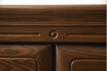箪笥を小さくリメイク!高品質リペアを施し、奥行きを小さくリサイズ。