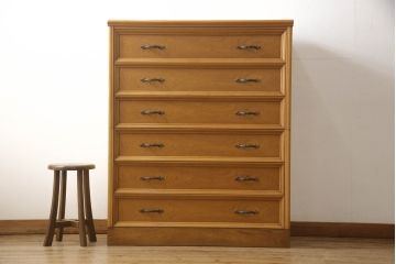 婚礼箪笥を綺麗に再生!高品質リペアを施し、ワントーン落ち着いた色に着色仕上げ。