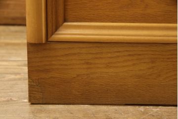 婚礼箪笥を綺麗に再生!高品質リペアを施し、ワントーン落ち着いた色に着色仕上げ。